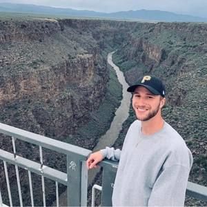 Meet your Posher, Keaton